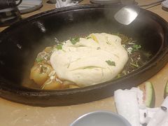-万里闯关东铁锅炖菜馆(高新旗舰店)