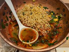 -成都你六姐·牛肉冒菜(上海环宇荟店)