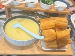 -蔼若春.传承三十年云南菜(金碧公园店)