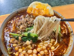 -丁丁猫重庆小面(徐州路店)