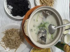 -天乐农家鱼头王(天目湖店)