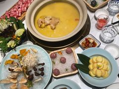 菌菇拼盘-领鲜天下·焗海鲜·花胶鸡(天目里店)