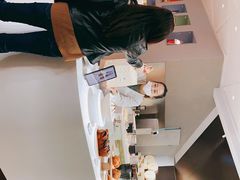 -潮一不贰·法式甜品·生日蛋糕·西式简餐(外滩店)