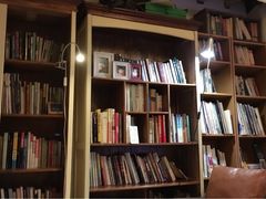 -懒鱼时光馆(沙坪坝店)