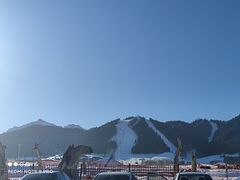 -丝绸之路山地度假区滑雪场