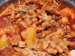 牛蛙煲-胖哥俩肉蟹煲(济南世茂国际广场店)