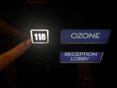 -OZONE 顶楼酒吧(香港丽思卡尔顿酒店)