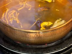 -阿山卓·野生菌火锅·纳西火塘烤肉