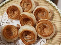 老济南油旋-闫府私房菜·百年鲁菜(恒隆店)