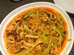 -万重锦·人文川菜馆(骡马市店)