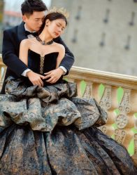 -喜爱高定婚纱摄影