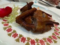 -东豪园林海鲜酒家(南港路辅路店)