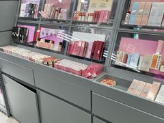 -嗨特购HitGoo(朝阳合生汇店2店)