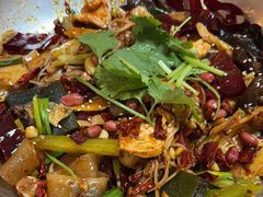 -拿渡麻辣香锅(世茂广场·工三店)