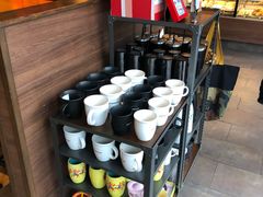 -星巴克臻选(嘉兴海宁银泰城店)