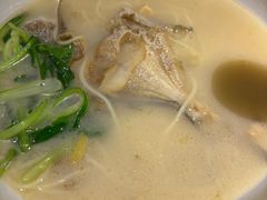 -十面欢腾·海鲜面·台式Bistro(长乐路店)
