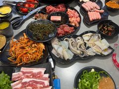 -啊美丽炭火烤肉(滑翔一店)