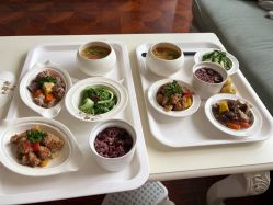 -菁幼月子会所(儿童医院店)