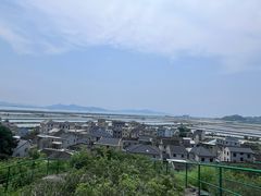 -伍山石窟
