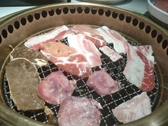 -炙城·韩式烤肉(南京东路店)