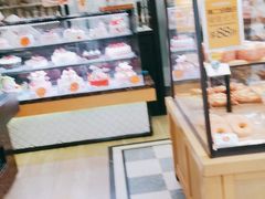 面包甜点陈列柜-味多美蛋糕(欢乐谷店)