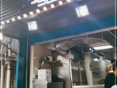 门面-蚝太郎 • 海鲜烧烤(建国路创始店)