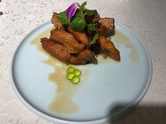 薰鱼-楚畹园