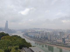 -鹅岭公园瞰胜楼