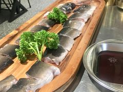 滋补炭烤活鳗-本炙炭烤·蒲烧活鳗料理店(金沙洲店)