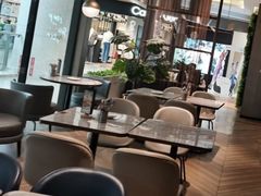 -必胜客(上海新南方商城PH店)