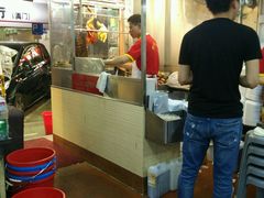 -陈光记烧腊店(罗保博士街店)