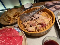 -尚尚仙·酸汤猪手·猪肚鸡火锅(华联万柳购物中心店)