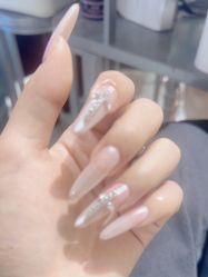 -艾珂·美甲美睫