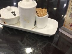 -鸿瑞興面馆(梅岭店)