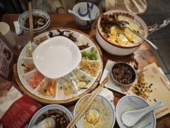 -怪噜范·老贵阳街头名小吃(鸿通城店)