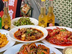-捌贰虾蟹·江湖菜馆(江汉路店)