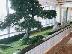 -上海佘山世茂艾美酒店