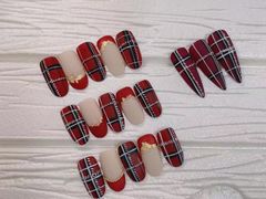 -艺采红鹰职业培训学校