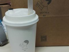 金凤茶王-喜茶(上海正大广场店)