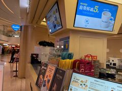 -LuOne凯德晶萃广场(徐家汇路店)