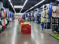 -迪卡侬(西华店)