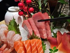 -蟹犇前•帝王蟹雪蟹(陆家嘴店)