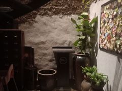 -70后饭吧(府河街店)