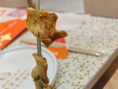 -小董哥烤串·爆汁大油边(故宫店)