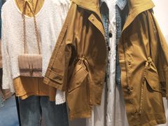 -URBAN REVIVO(上海中庚漫游城店)