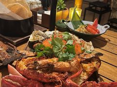-三亚艾迪逊酒店·海滩烧烤 BARBACOA·现场乐队·浪漫晚餐·烧烤海鲜