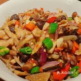 “破店肥蛤”撸串喝酒唱歌聊天go