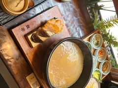 -银米·云南传统过桥米线(双廊黑金冠店)