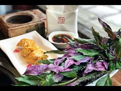 -大匠工房古船木艺术餐厅·猪肚鸡专门店(长白仙岛店)