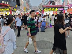 -龍歌自助小火锅(市南金茂湾店)